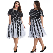 Vestido de bola retro de las mujeres elegantes vestidos hasta la rodilla en blanco y negro puntos de gasa de burbuja más vestidos de tamaño